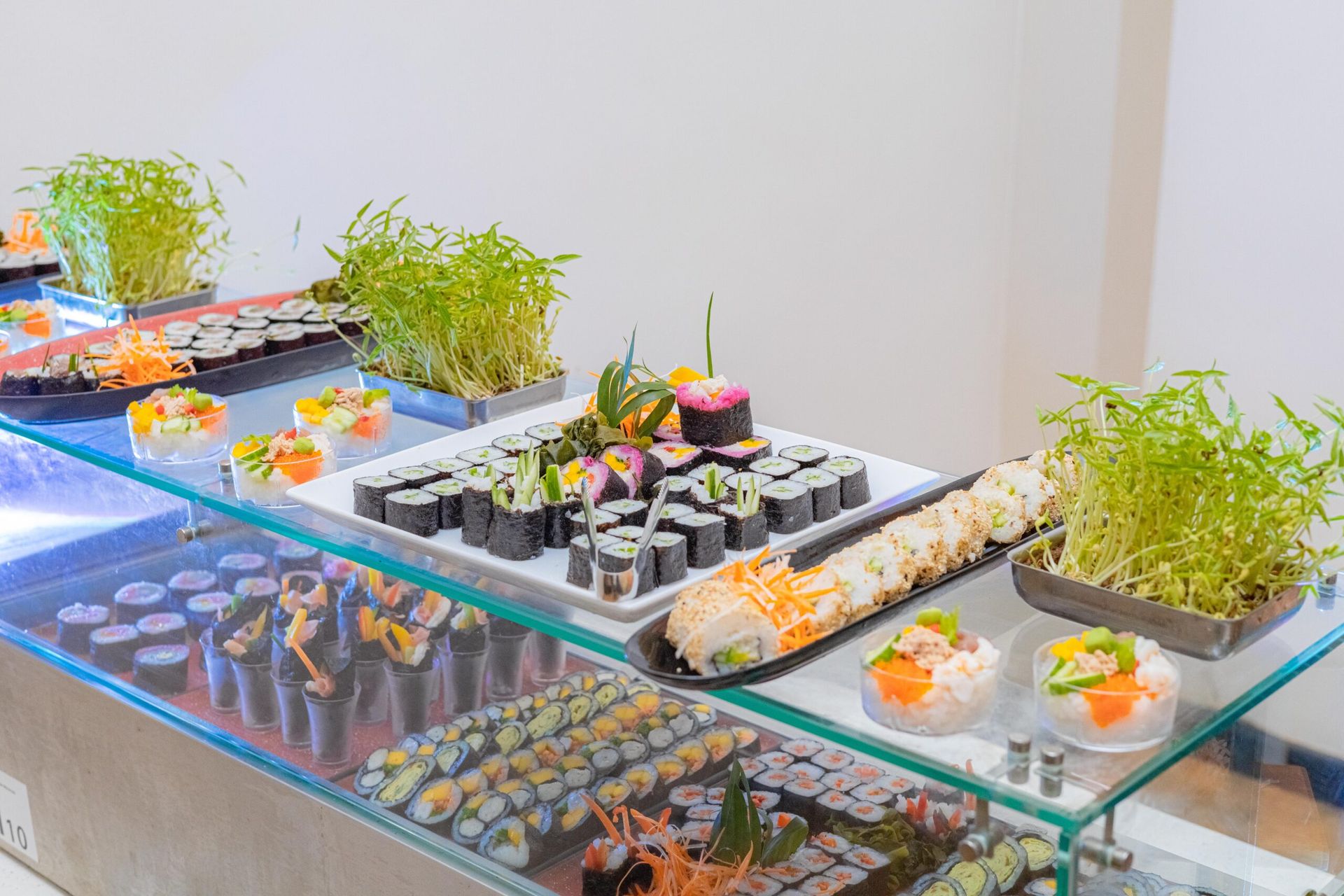 Sushi section at the buffet spread at Amaya Hills Kandy