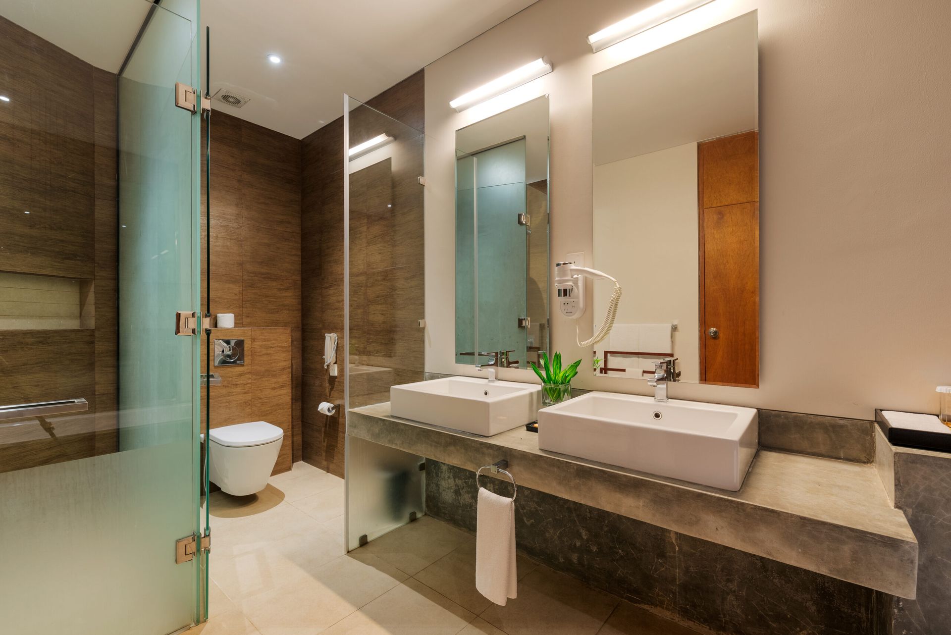Interior of a standard bathroom at Amaya Beach Pasikudah