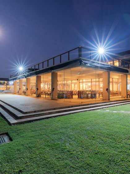 Dining area with outdoor seating at Amaya Beach Pasikudah