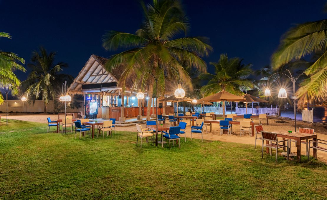 Outdoor seating at Honey Beach Club at Amaya Beach Pasikudah